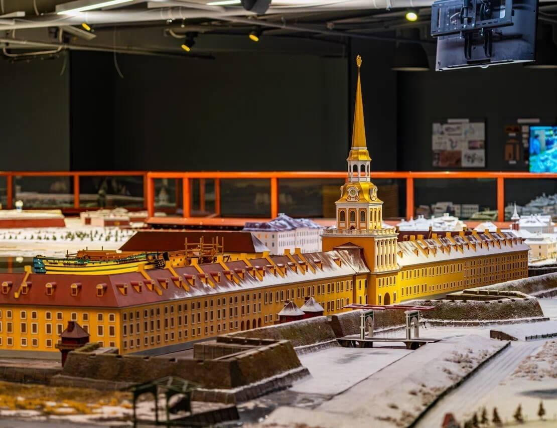 Новый год на невских берегах, 5 дней