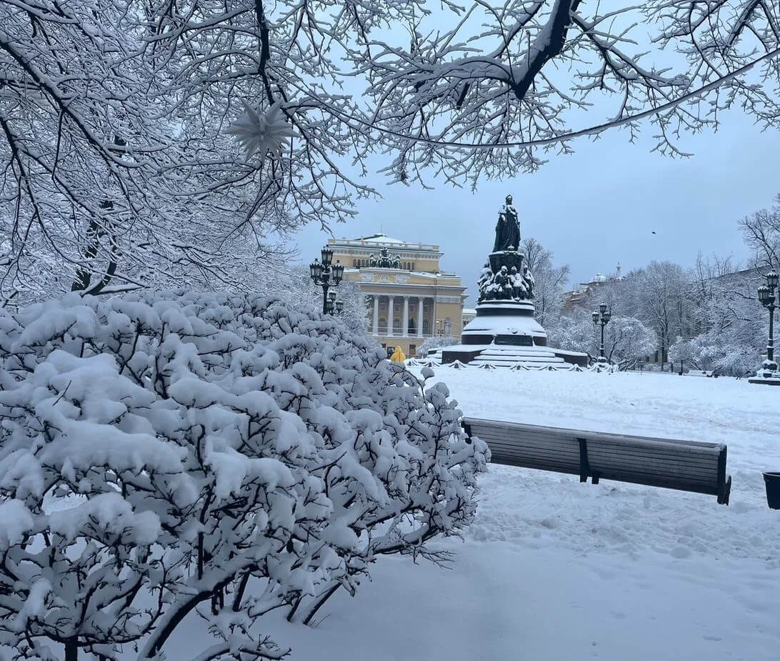 Петербург – снежный город Рождества, тур на 4 дня