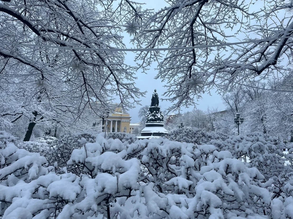 Петербургский Новый год – сказочный и яркий, 4 дня
