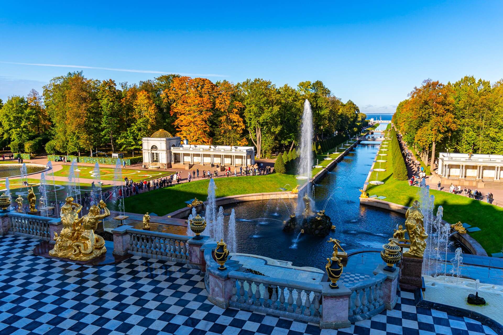 Петергофская феерия, загородная экскурсия