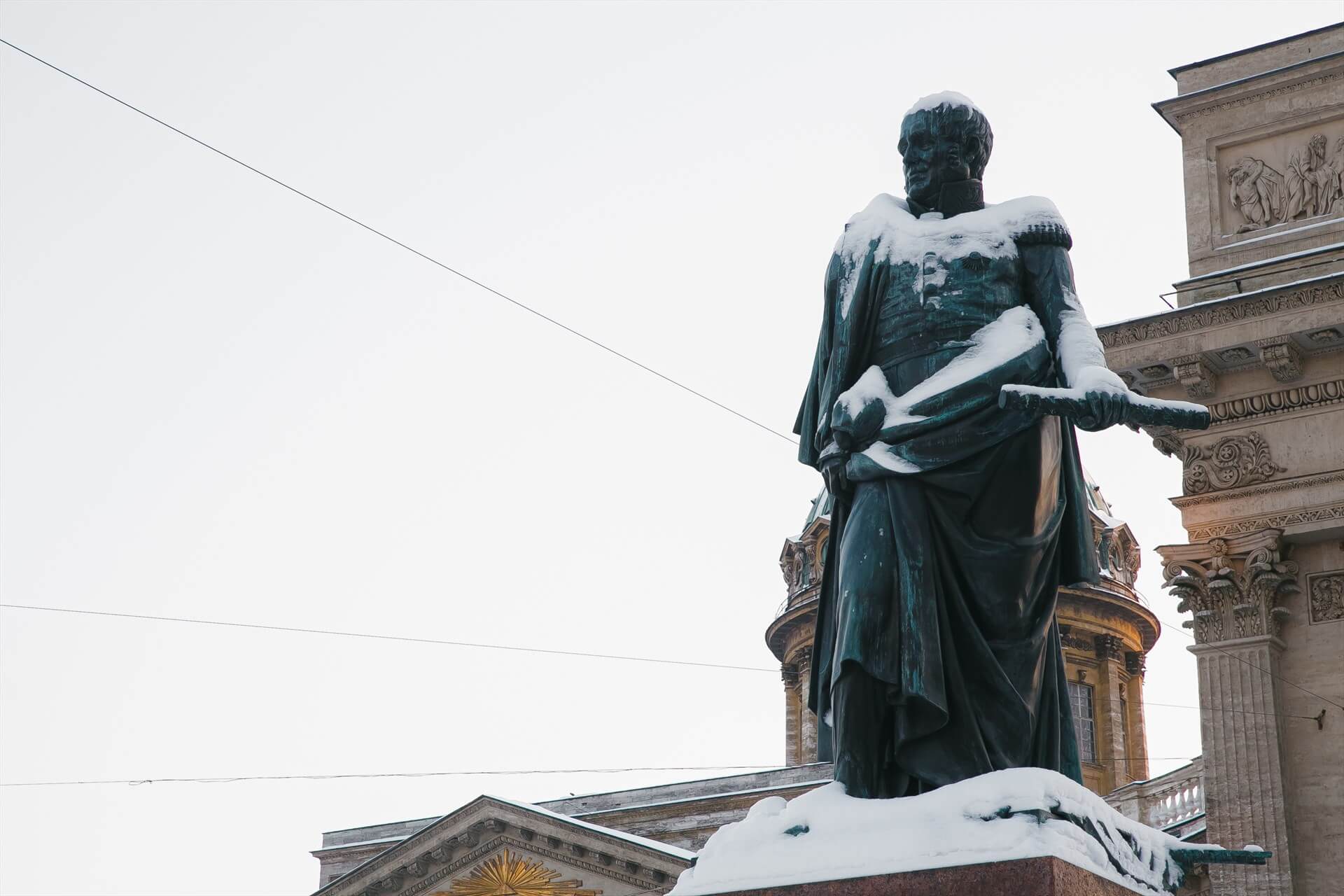 В Петербург на День защитника Отечества, 4 дня