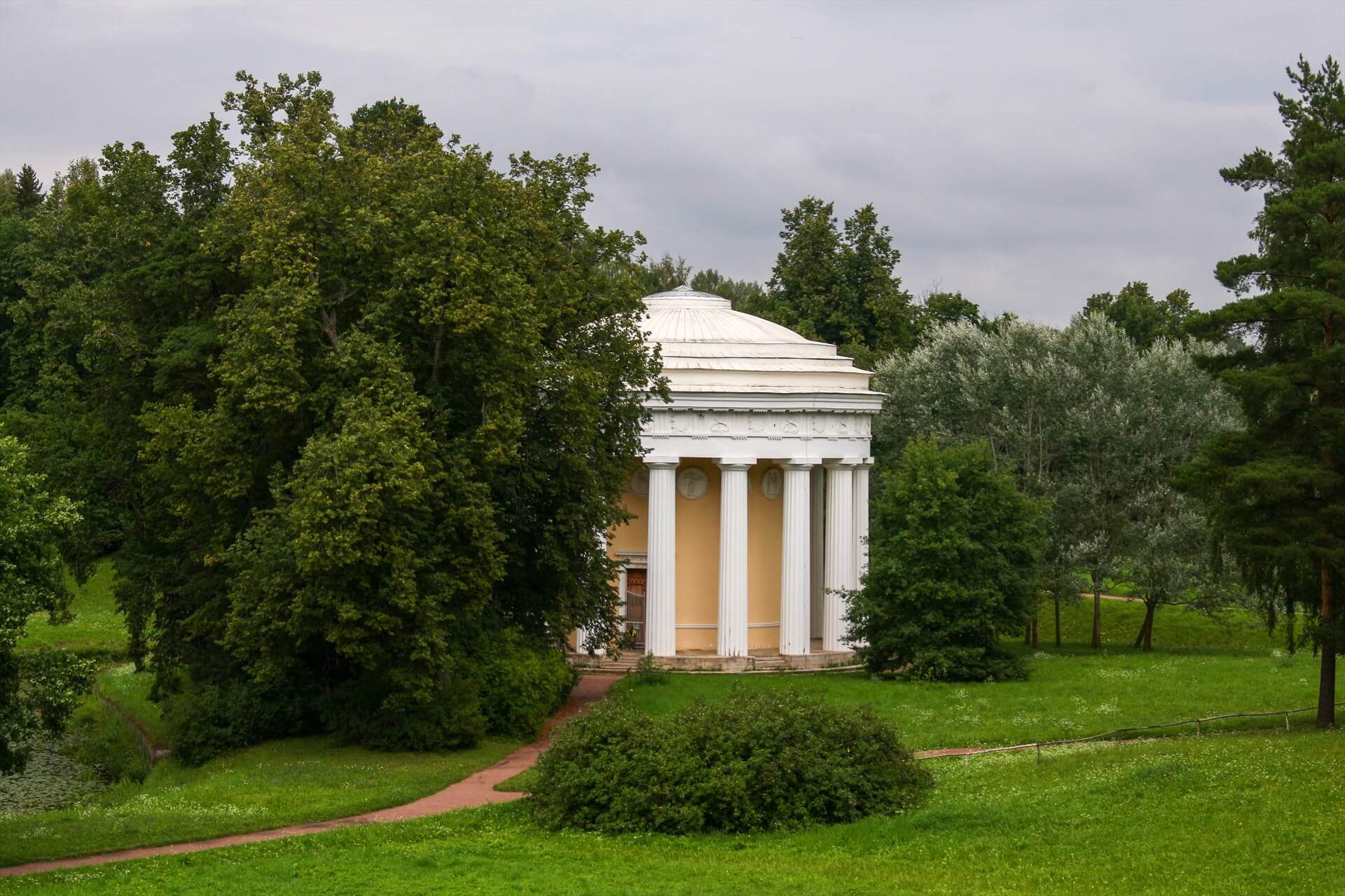 Экскурсия в Павловск (для организованных групп)