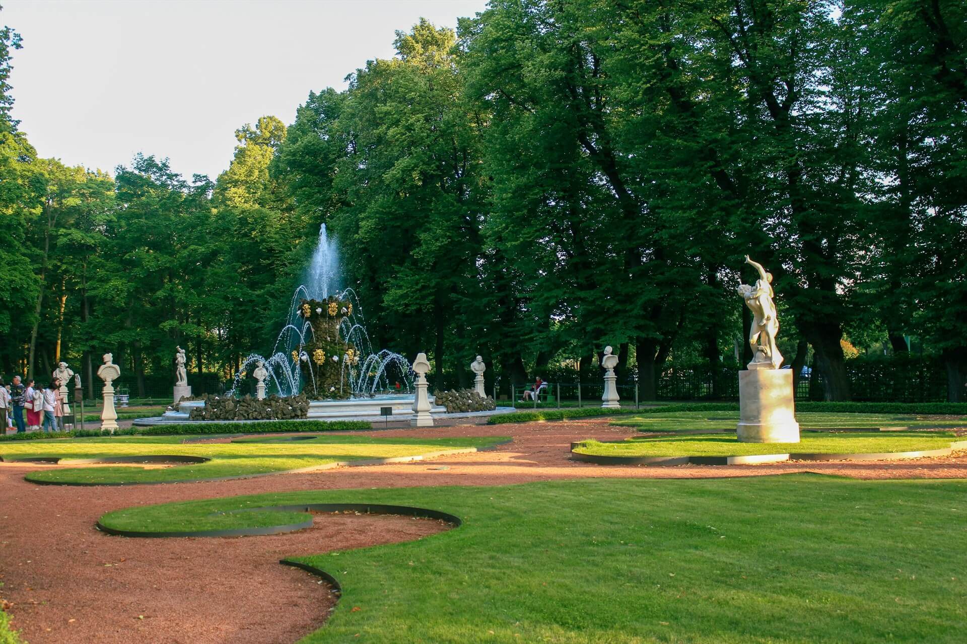 Петровский Петербург (для школьных групп)