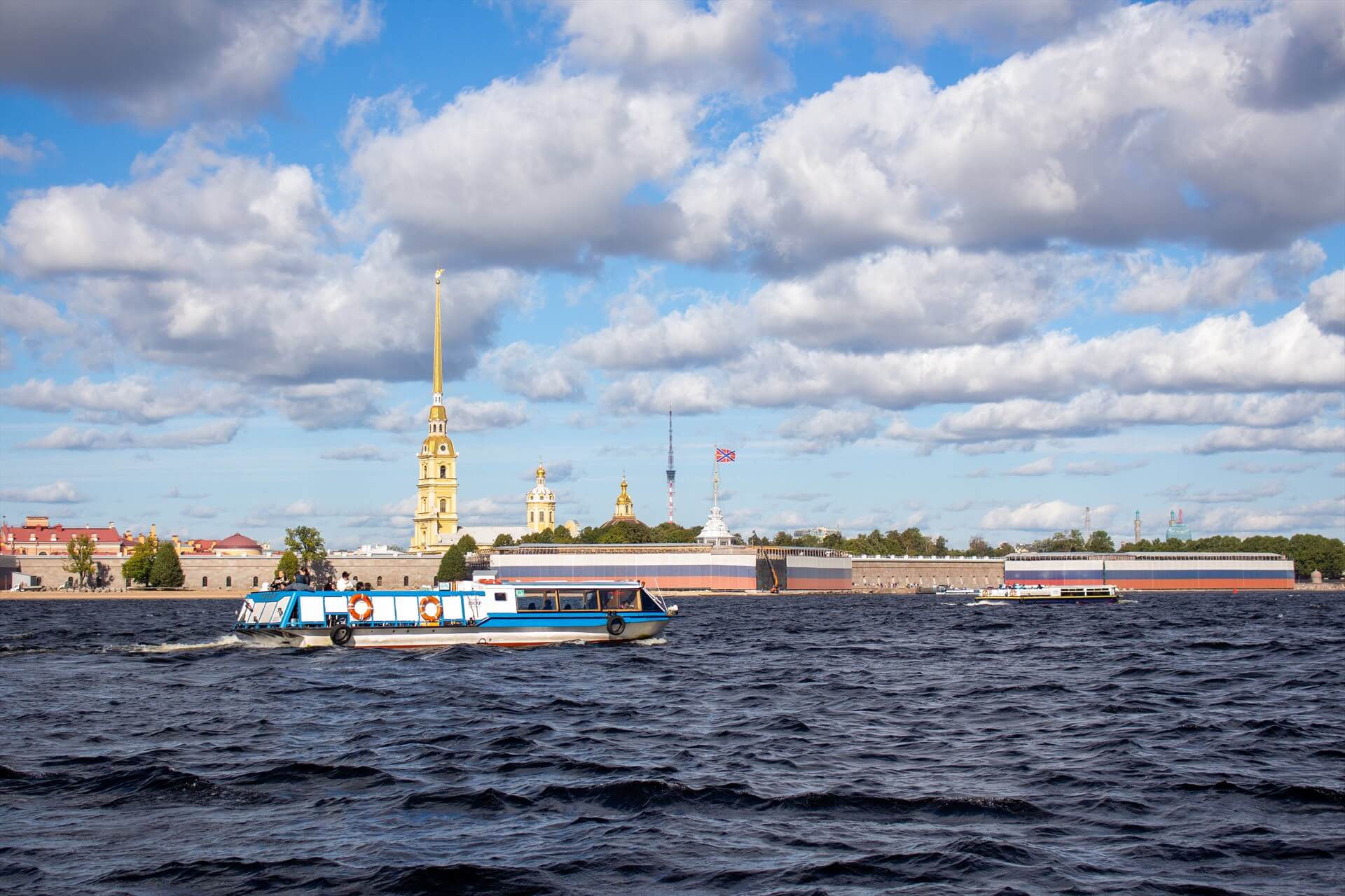 Северная столица, 7 дней