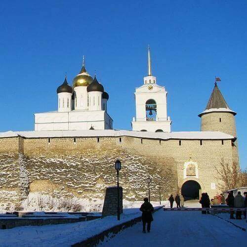 Новогодний Петербург + Новый год в Пскове