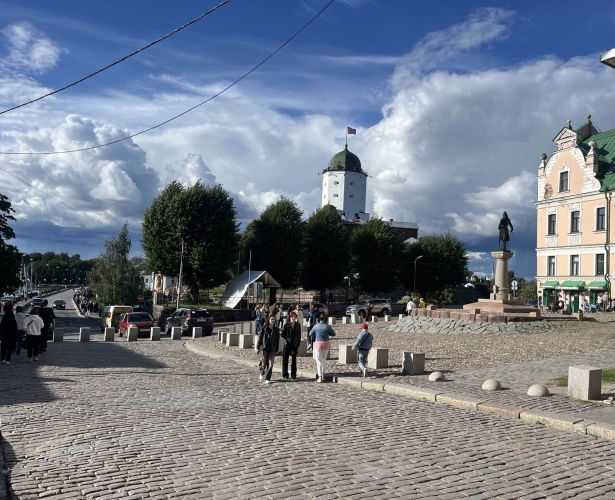 От Невы до Выборгского замка, 4 дня (для школьных групп)