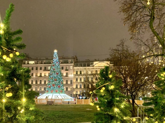 Экскурсия «Новые огни северной столицы» и пешеходная экскурсия по Малой Садовой