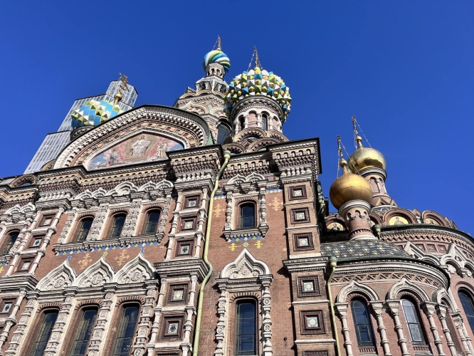 «Невский. Ожившая история», пешеходная экскурсия и теплоходная прогулка