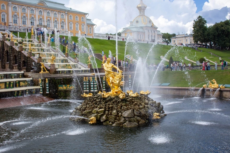 «Летний Петербург» + «Старый Выборг: эхо средневековья», 6 дней