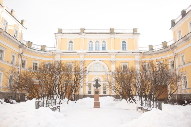 Литературный Петербург, 2 дня (для школьных групп)