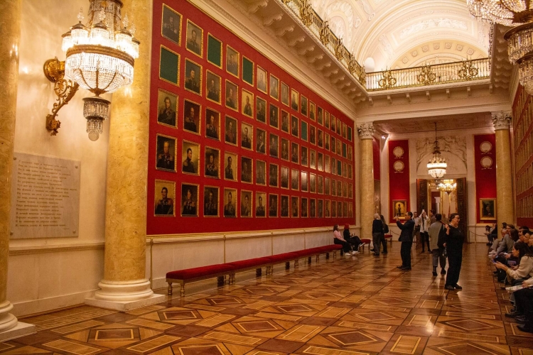 Четыре грани новогоднего Петербурга, 4 дня