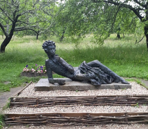 Северная столица» и «Псков – Печоры – Пушкинские Горы», тур на 6 дней