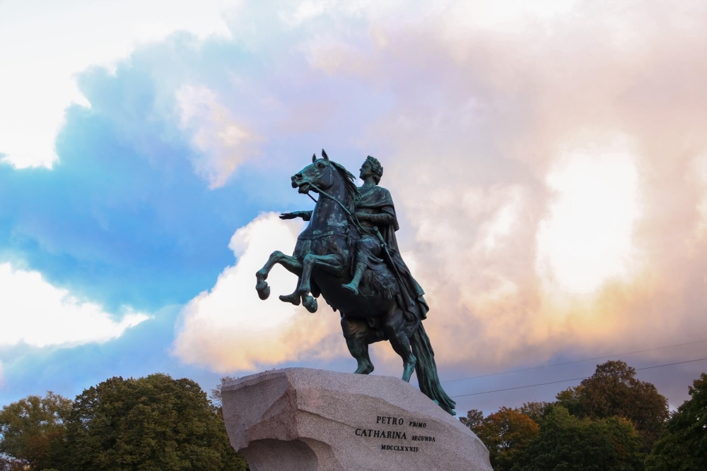 Петербург – любимый город великой России, 4 дня (тур для школьных групп)