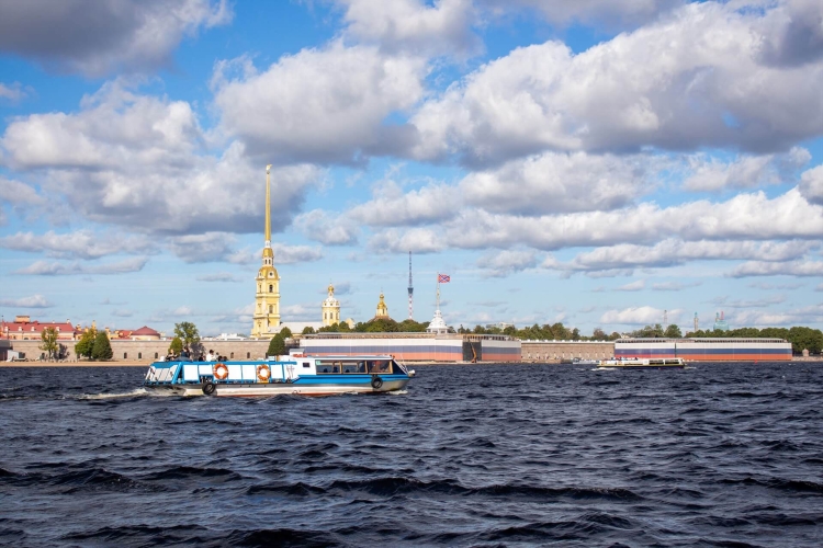 Петербург – любимый город великой России, 5 дней (тур для школьных групп)