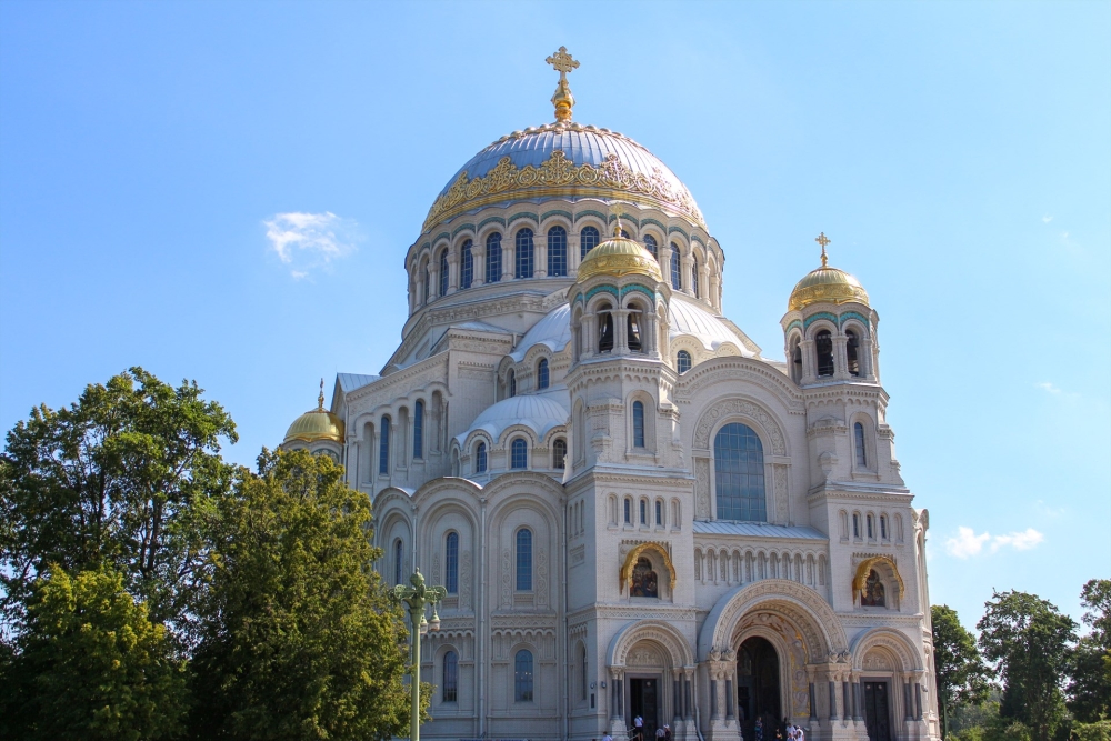 Майские праздники в Северной столице, 2 дня (для школьных групп)