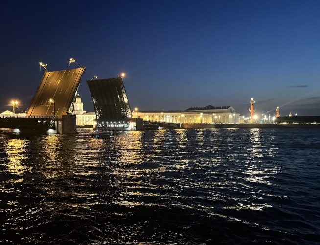 Джаз под разводными мостами