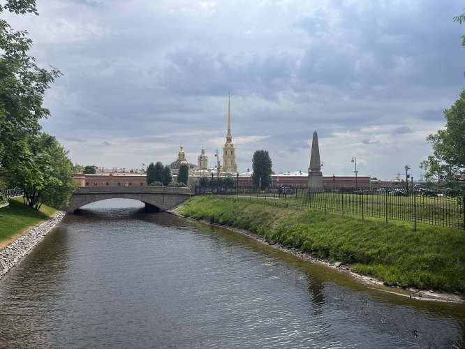 Петровский Петербург (автобусная экскурсия для школьных групп)
