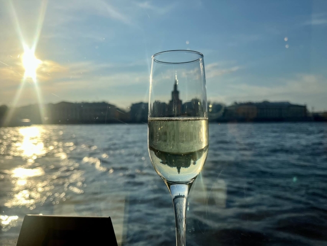 Джаз под разводными мостами