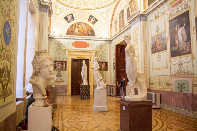 Петербургский пленэр, 7 дней (для школьных групп)