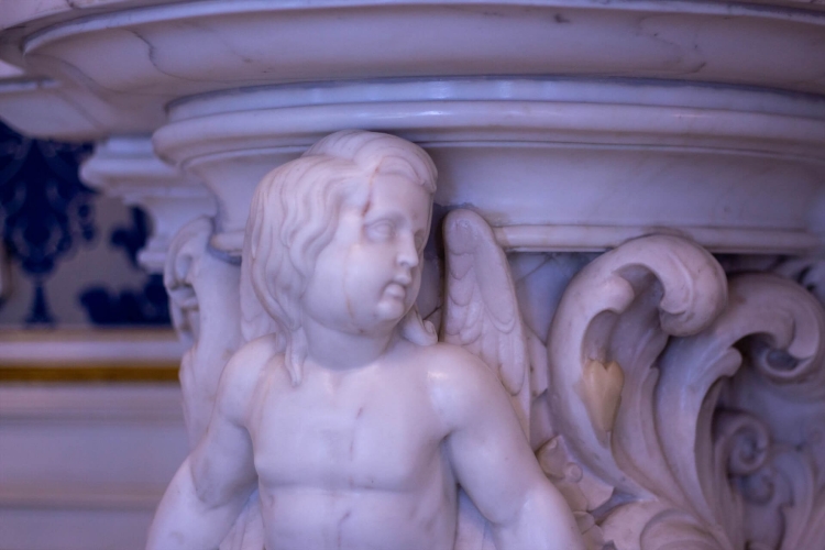 «Дворцы и их владельцы» и музей Фаберже