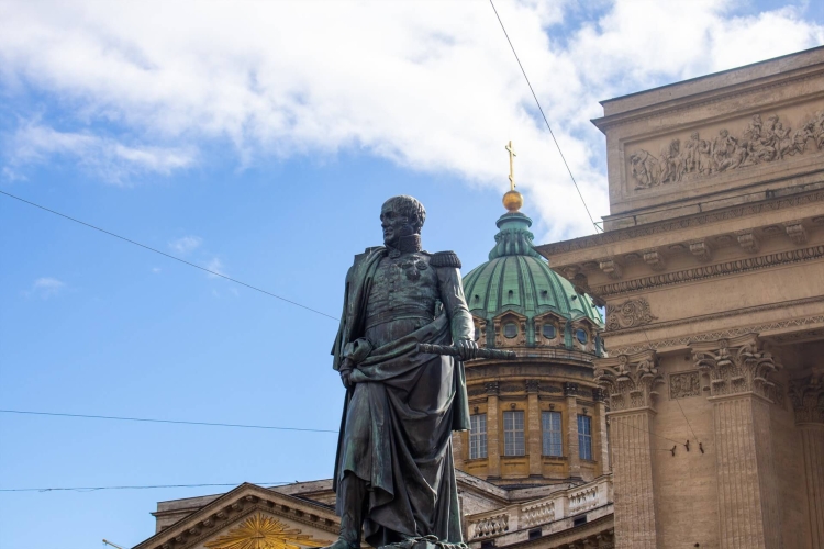 Петербург – любимый город великой России, 3 дня (для школьных групп)