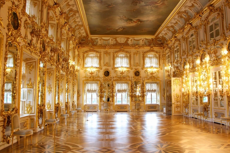 И красота, и слава летнего Петербурга, 7 дней