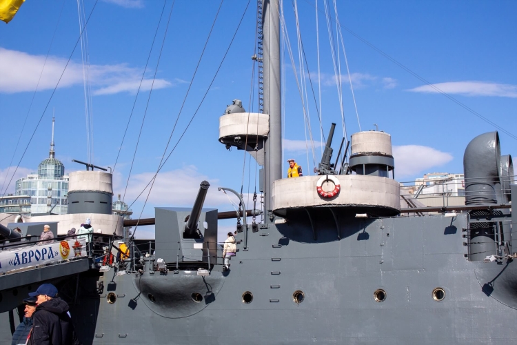 Петербург на День защитника Отечества, 2 дня (тур для организованных групп)