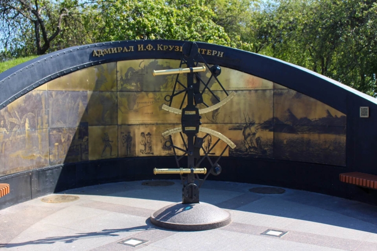 Выборг и  Кронштадт, 2 дня (тур для организованных групп)