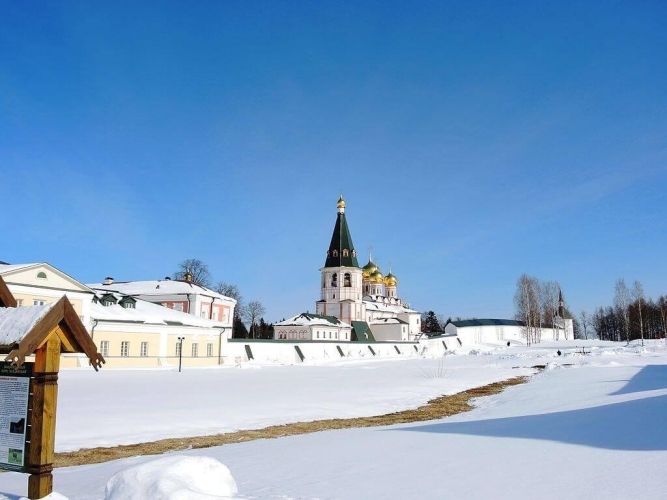 Петербургский Новый год + Города-мастера