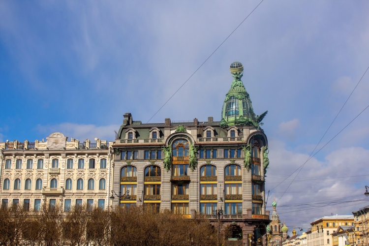 «Невский. Ожившая история» и храм Спас на Крови, пешеходная экскурсия